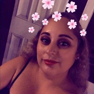 Meet your Posher, Deanna